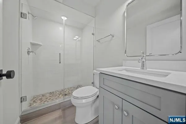 $7,600 | 147 Central Avenue, Unit 19, Old Tappan, NJ 07675