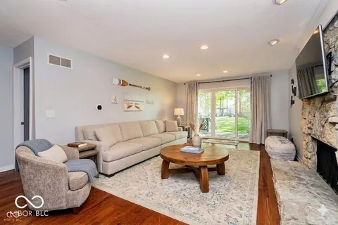 $725,000 | 1940 Stringtown Pike, Cicero, IN 46034