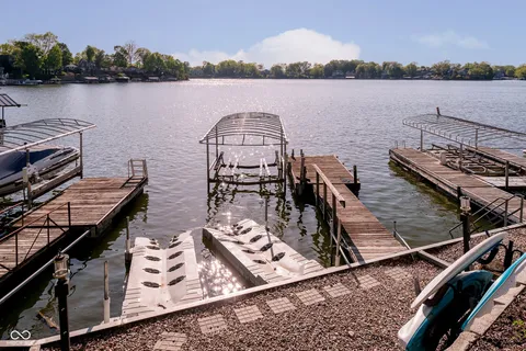 $725,000 | 1940 Stringtown Pike, Cicero, IN 46034