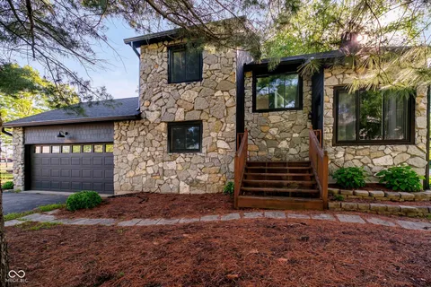 $725,000 | 1940 Stringtown Pike, Cicero, IN 46034