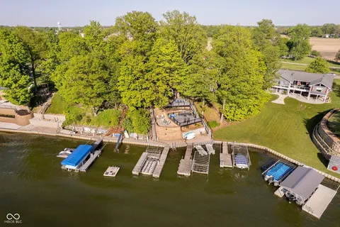 $725,000 | 1940 Stringtown Pike, Cicero, IN 46034