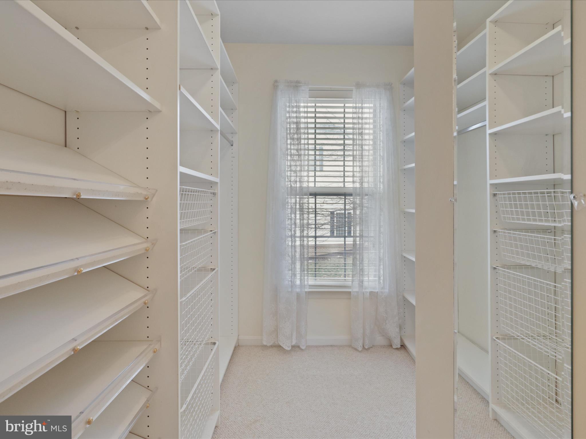 26143 Nimbleton Square Chantilly, VA 20152 - Photo 24 of 41