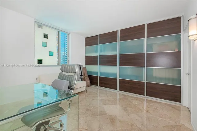 $595,000 | 55 Southeast 6th Street, Unit 1507, Miami, FL 33131