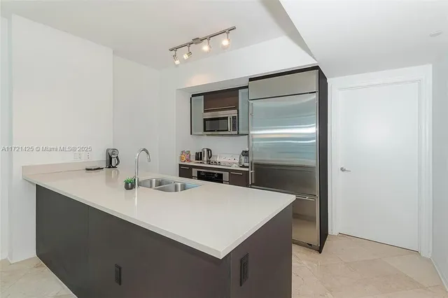 $595,000 | 55 Southeast 6th Street, Unit 1507, Miami, FL 33131