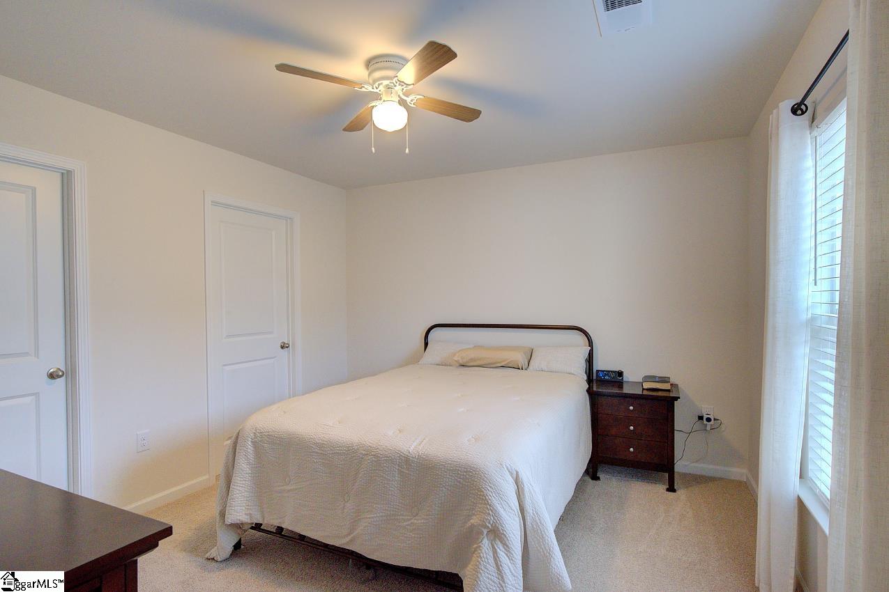 218 Maple Leaf Lane Easley, SC 29640 - Photo 11 of 26