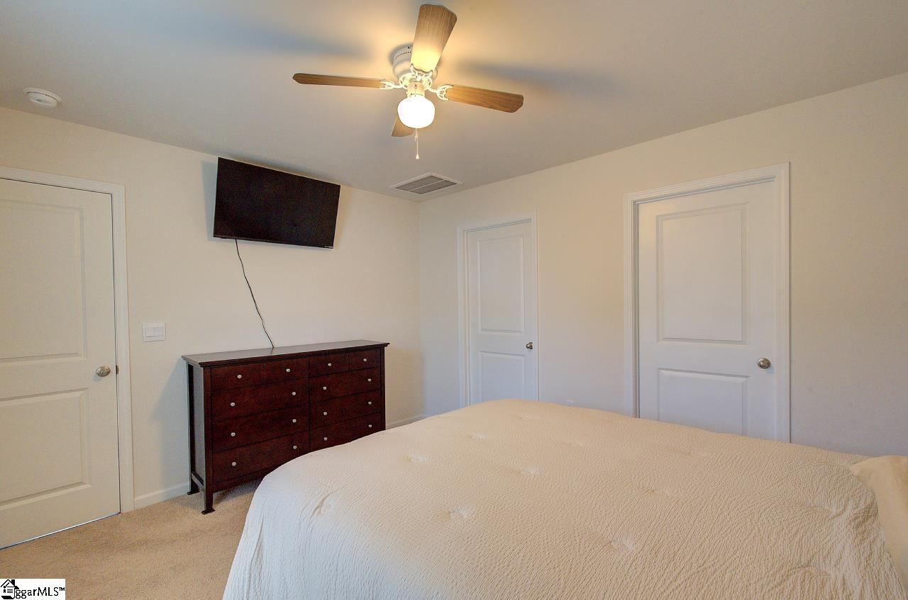 218 Maple Leaf Lane Easley, SC 29640 - Photo 12 of 26