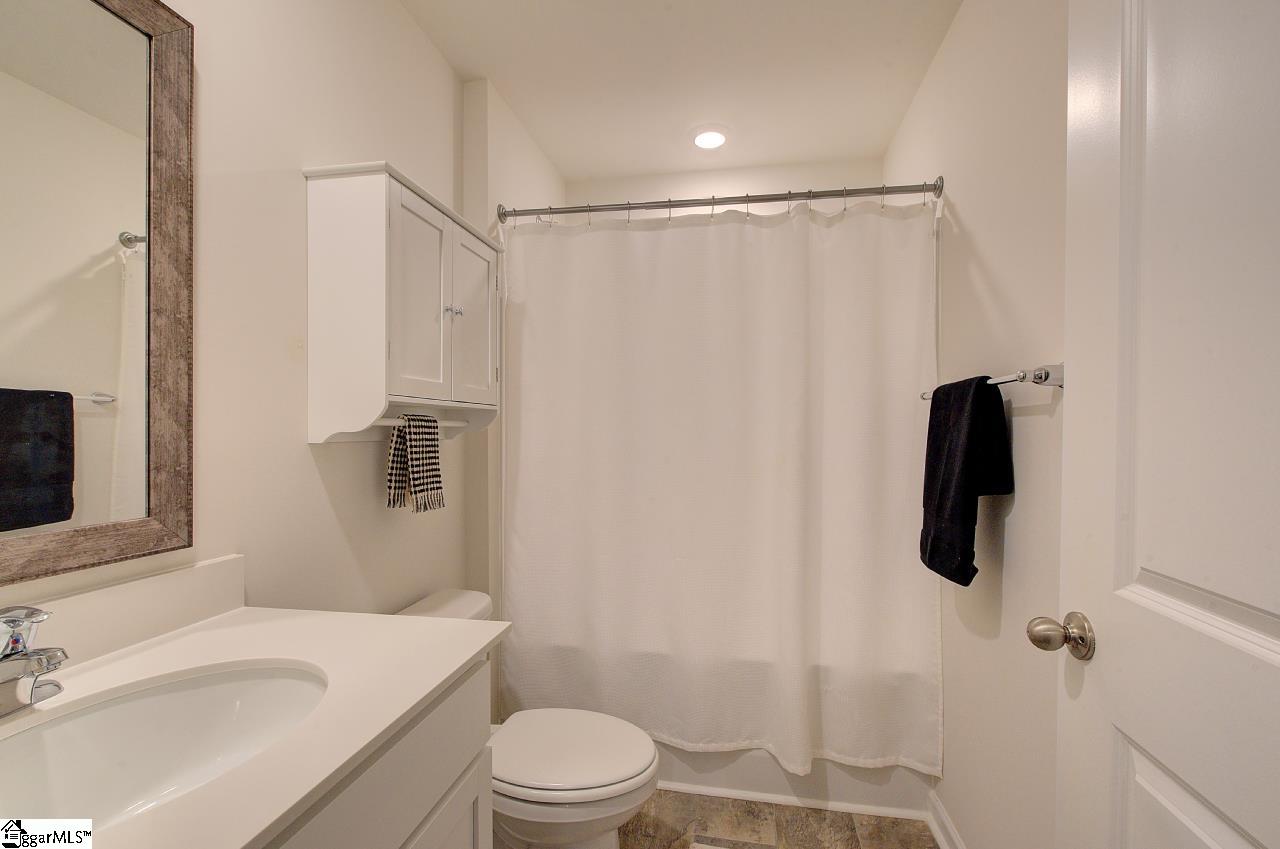 218 Maple Leaf Lane Easley, SC 29640 - Photo 18 of 26