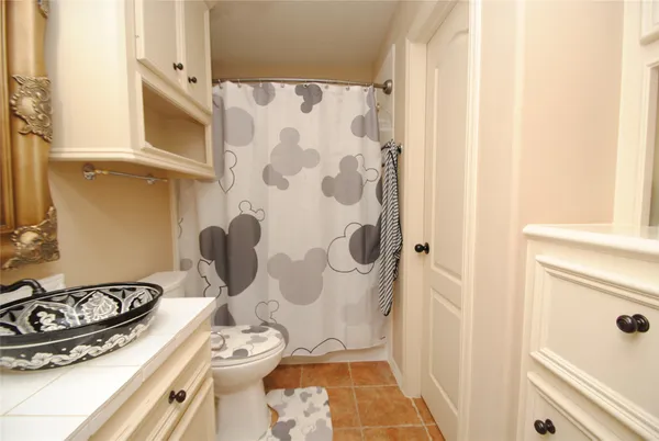 $5,975 | 15823 Medina Lake Lane, Cypress, TX 77429