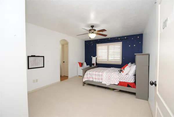$5,975 | 15823 Medina Lake Lane, Cypress, TX 77429
