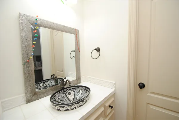$5,975 | 15823 Medina Lake Lane, Cypress, TX 77429