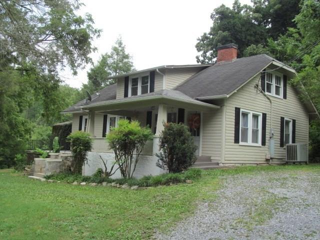 8069 Greenbriar Road Talbott, TN 37877 - Photo 1 of 24 8069 Greenbriar Front Main
