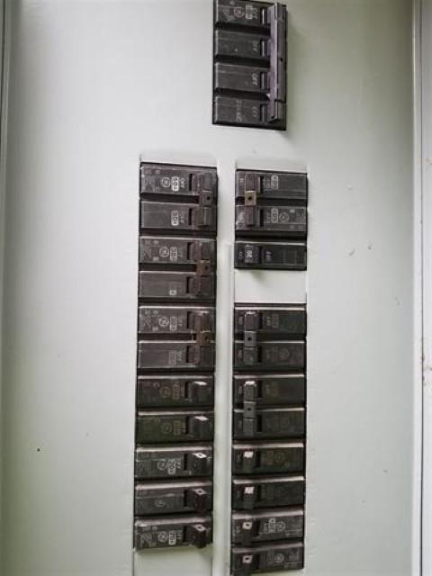 8069 Greenbriar Road Talbott, TN 37877 - Photo 23 of 24 8069 Greenbriar Electric Box (Small)