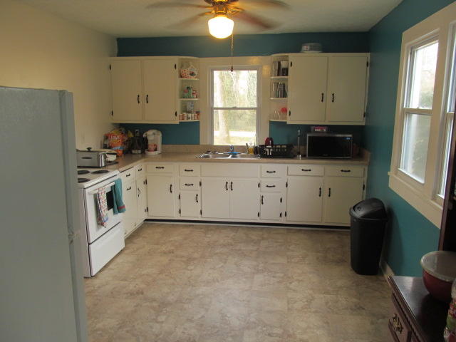 8069 Greenbriar Road Talbott, TN 37877 - Photo 6 of 24 IMG_8546