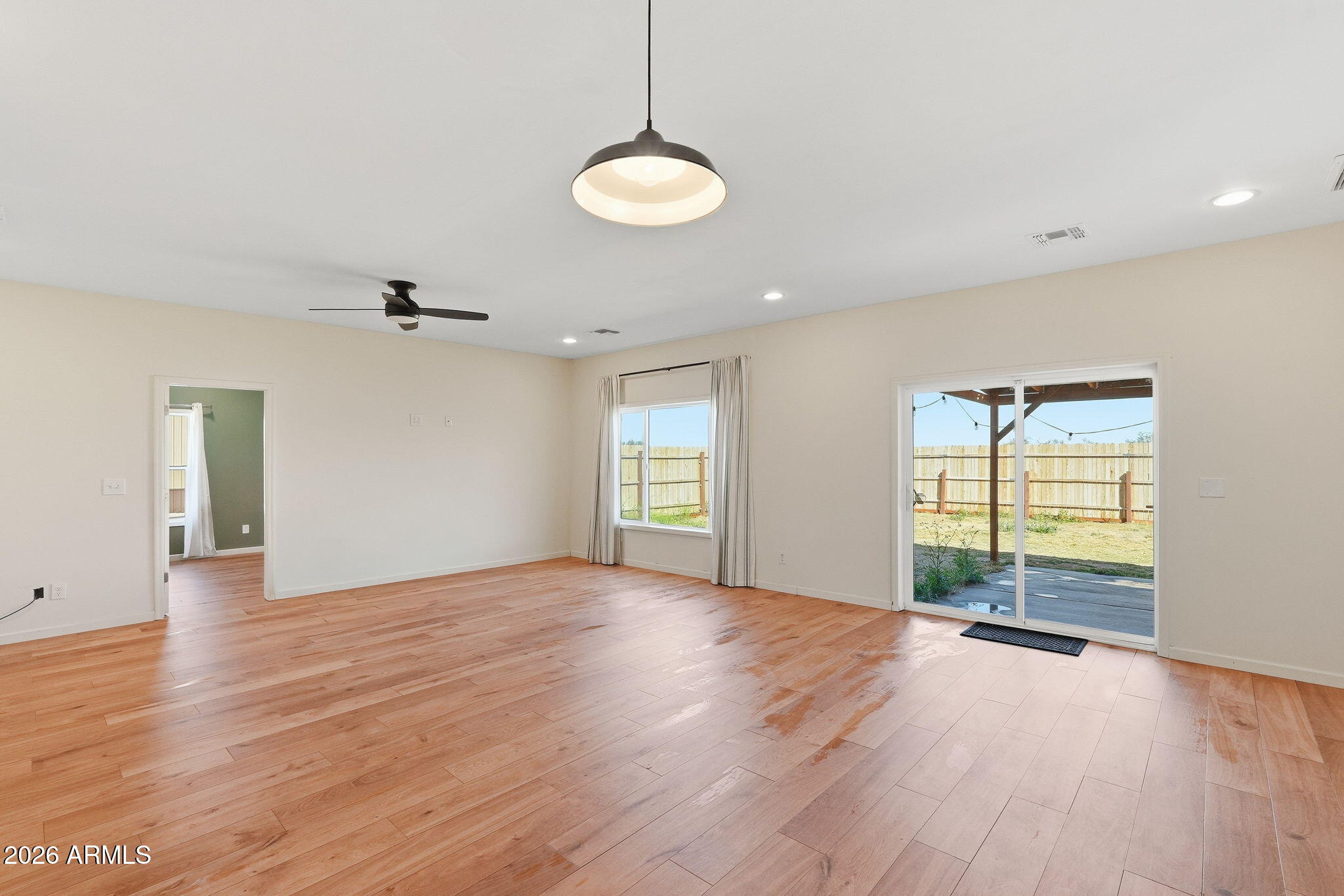 1289 South Oak Road Maricopa, AZ 85139 - Photo 16 of 39 011_ListerPros