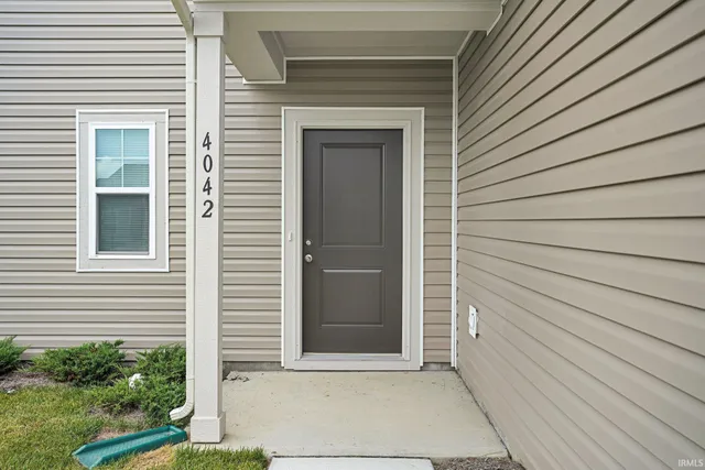 $314,000 | 4042 Sedgewick Lane, Columbus, IN 47201