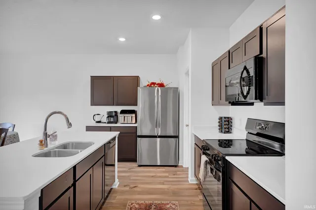 $314,000 | 4042 Sedgewick Lane, Columbus, IN 47201