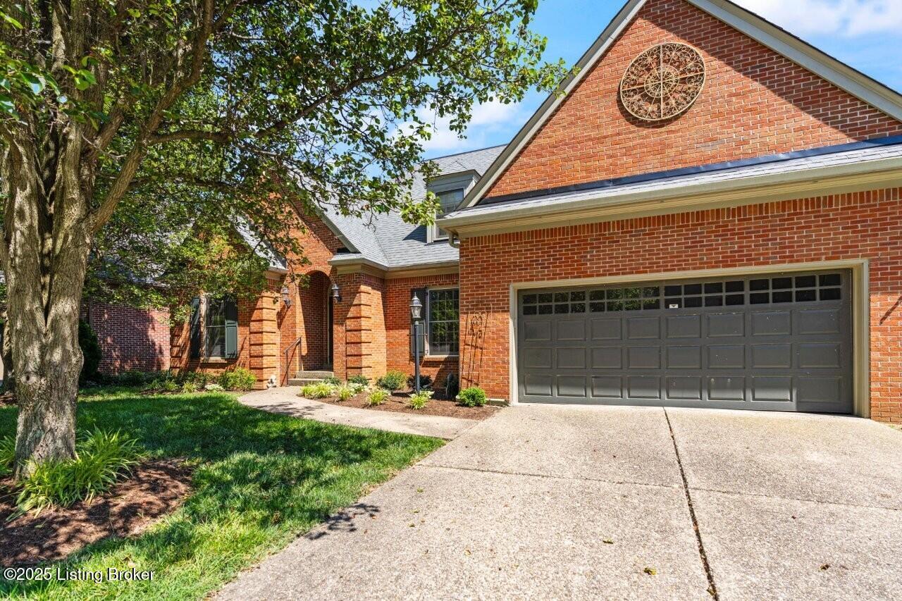 2805 Rivers Edge Road Louisville, KY 40222 - Photo 3 of 51 3