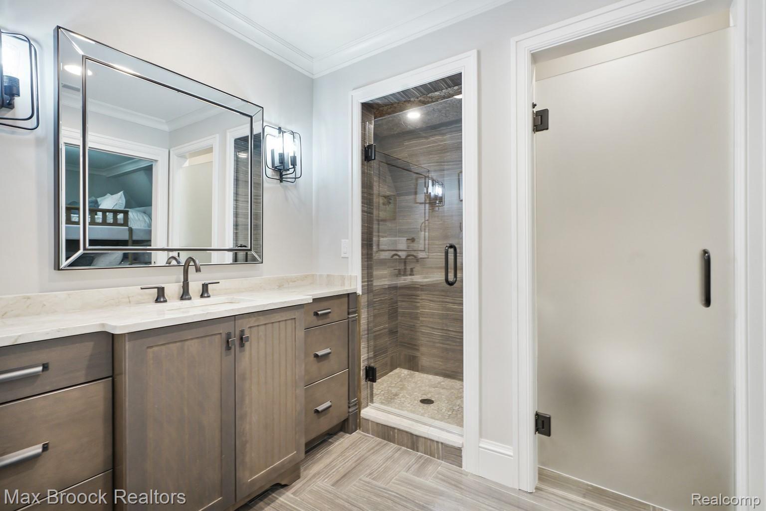 111 Baldwin Road Birmingham, MI 48009 - Photo 45 of 62 DSC00976.jpg