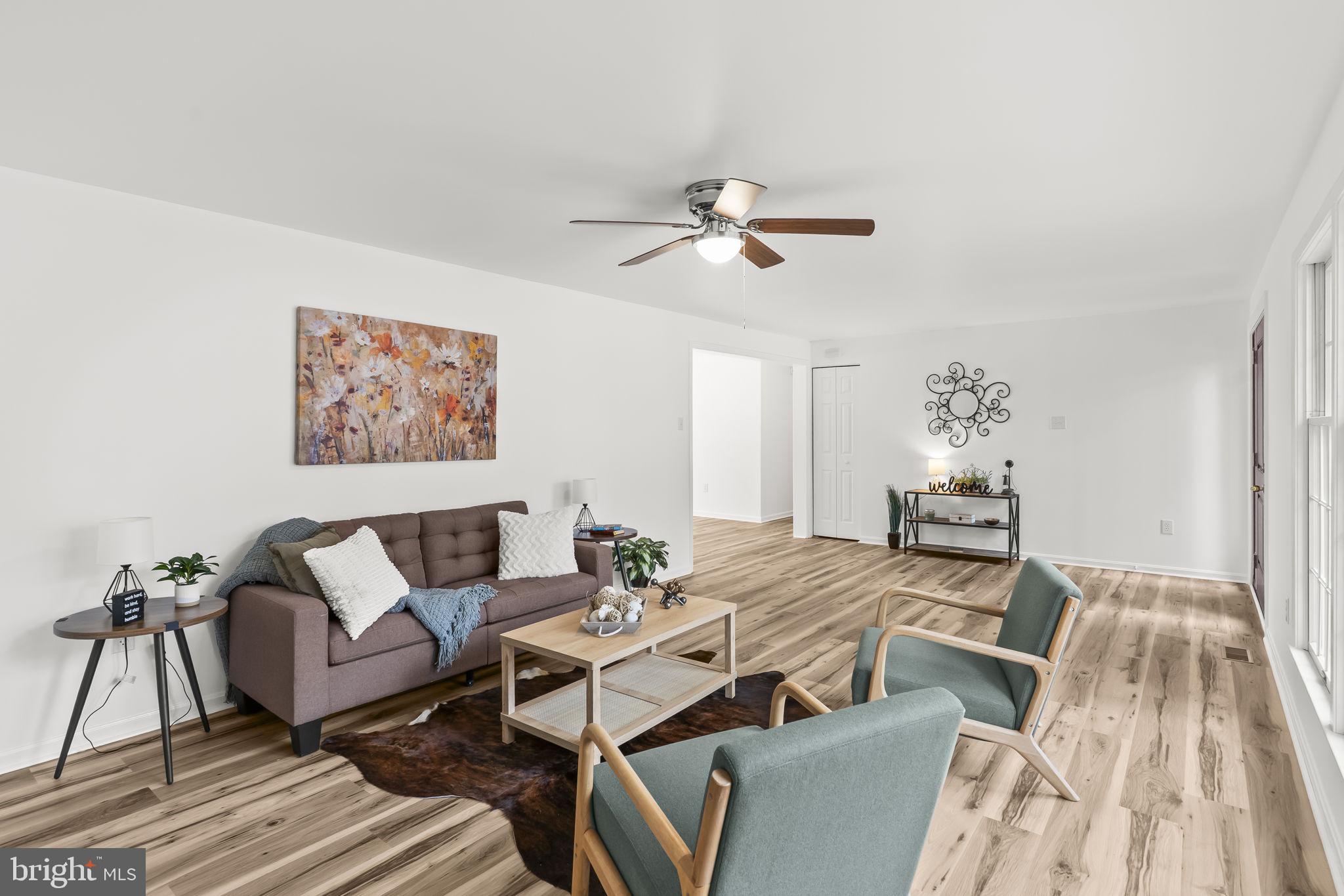 11223 Rawhide Road Lusby, MD 20657 - Photo 2 of 33 a living room with furniture