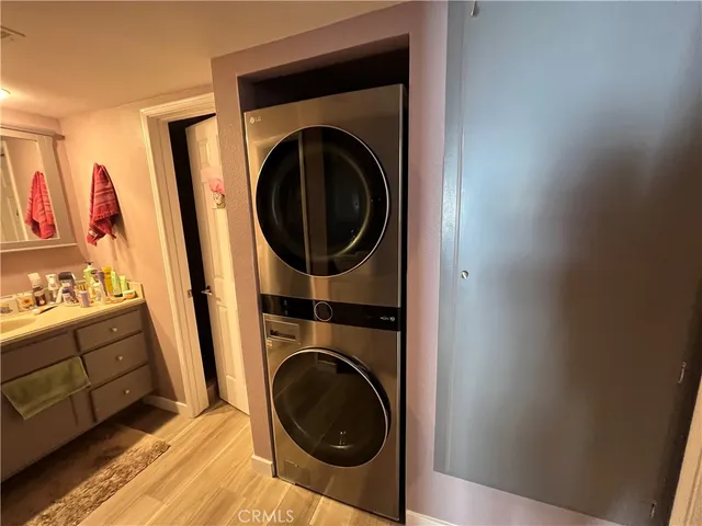 $499,000 | 1111 Packers Circle, Unit 25, Tustin, CA 92780