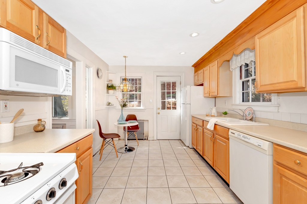 39 Pine Ridge Road Arlington, MA 02476 - Photo 30 of 40