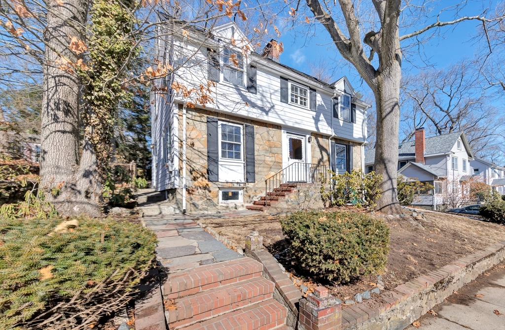 39 Pine Ridge Road Arlington, MA 02476 - Photo 3 of 40