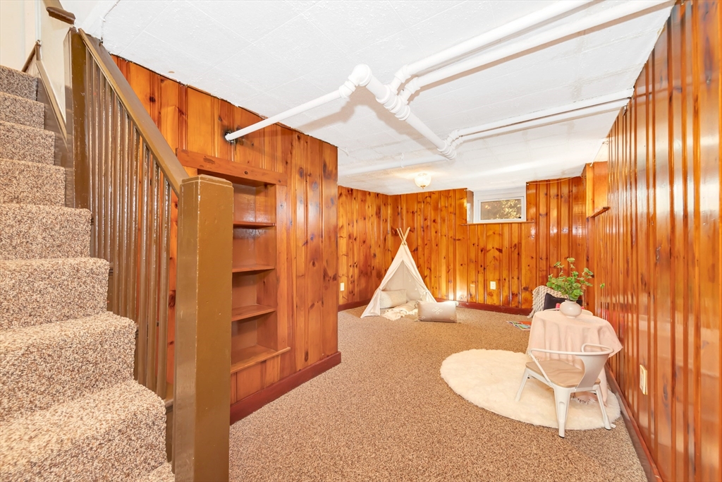 39 Pine Ridge Road Arlington, MA 02476 - Photo 38 of 40