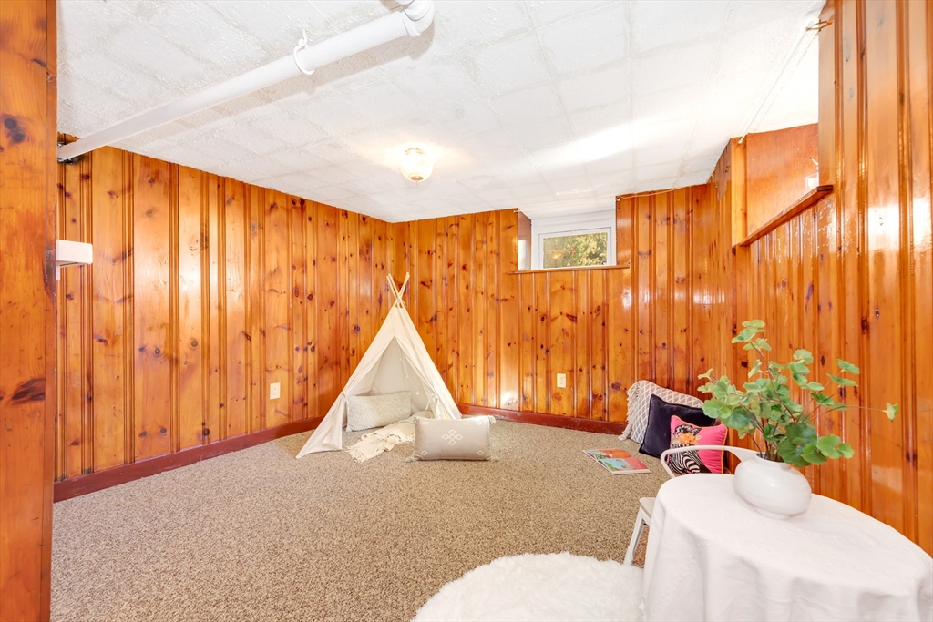 39 Pine Ridge Road Arlington, MA 02476 - Photo 39 of 40