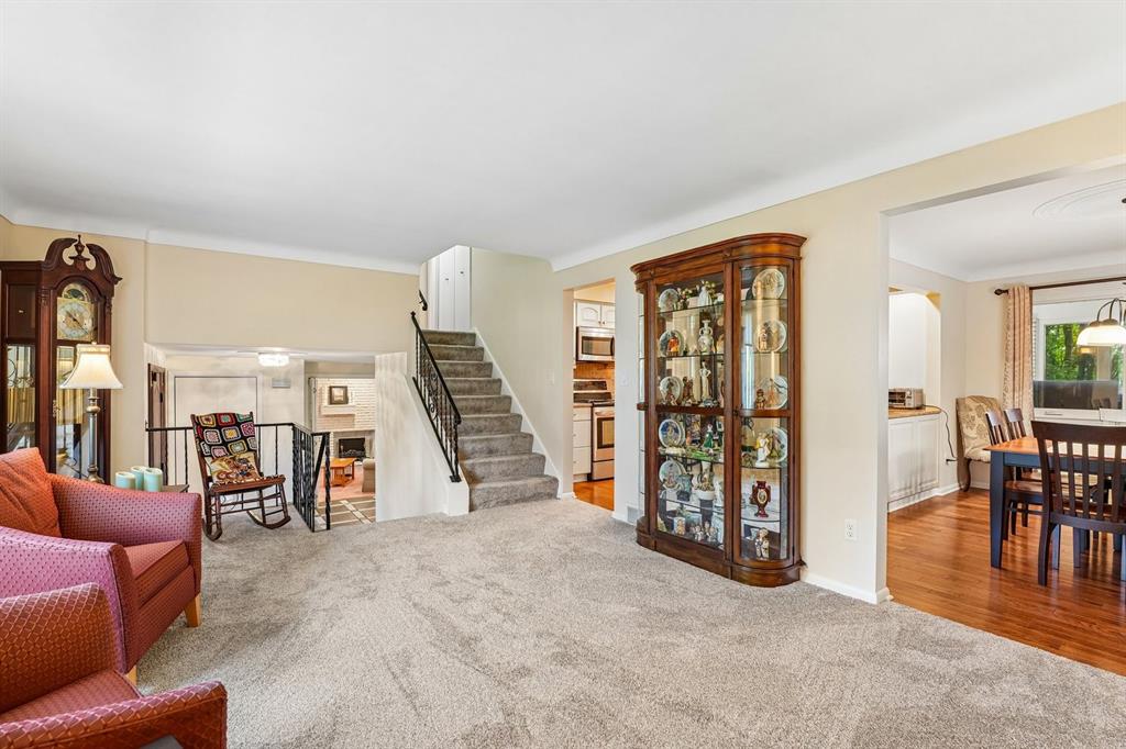3749 Margate Road Pittsburgh, PA 15221 - Photo 6 of 33 Gallery Image 6