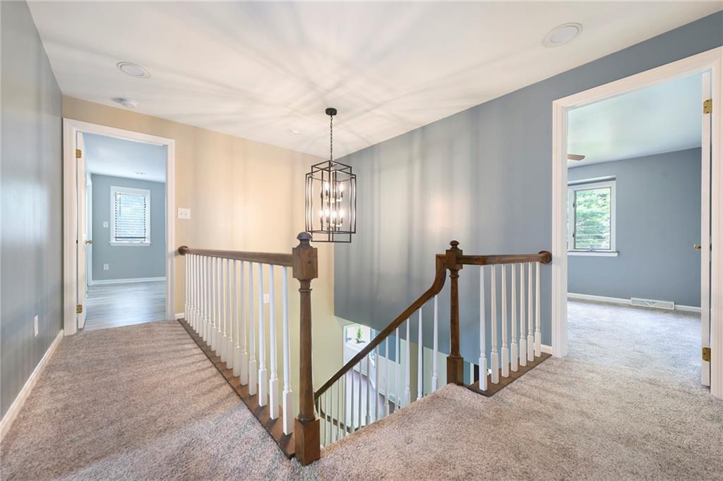 153 Oakwood Road Canonsburg, PA 15317 - Photo 25 of 50