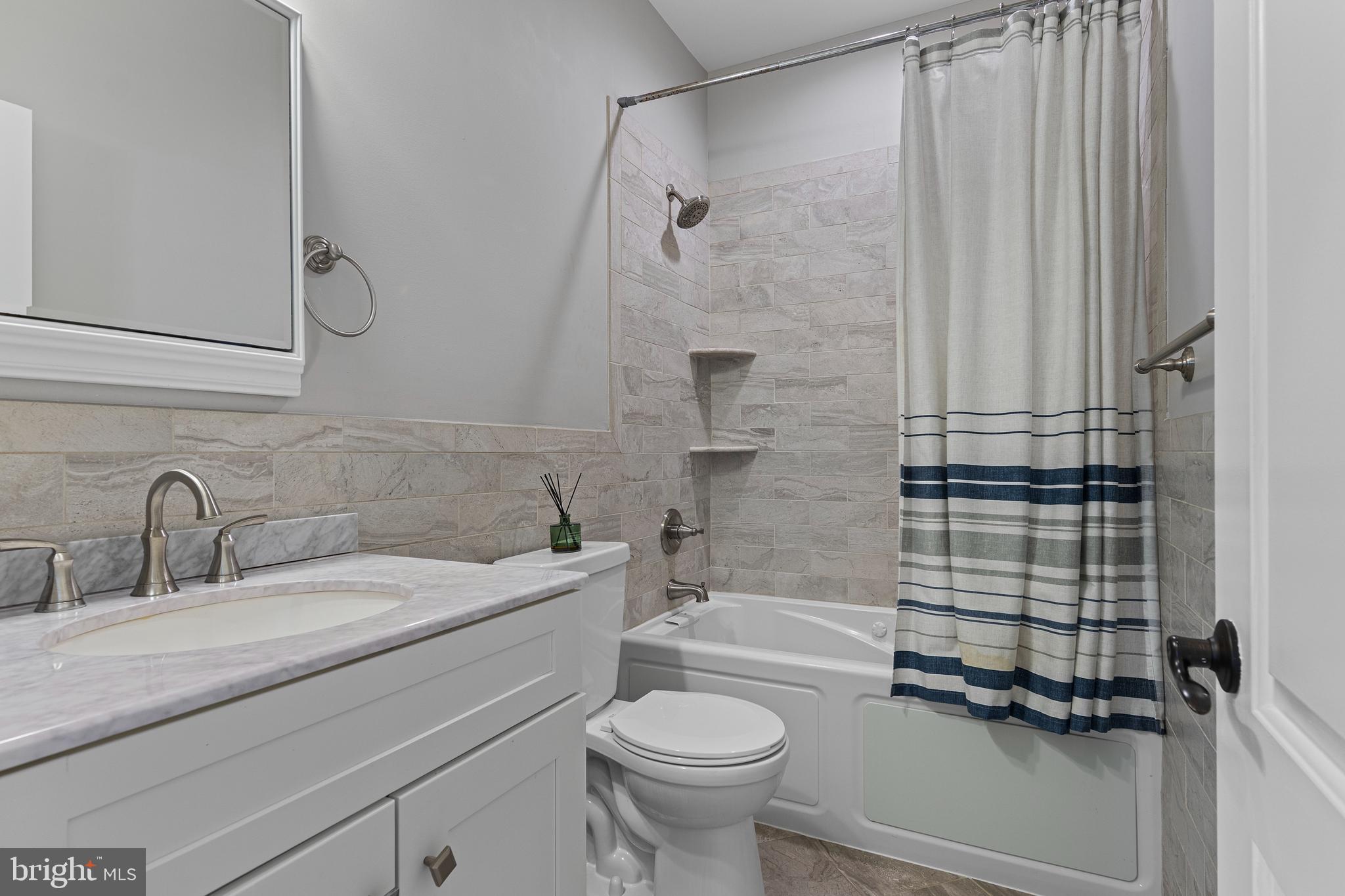 731 King Of Prussia Road Radnor, PA 19087 - Photo 34 of 58 hall bath on level 2 - (4th full bath in home)