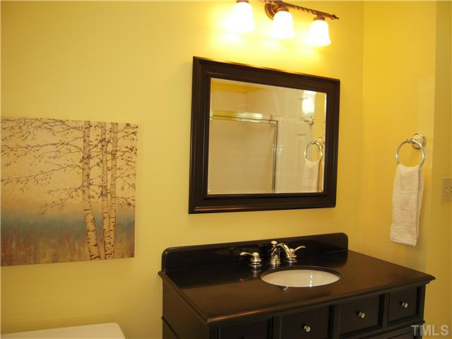 3934 Northampton Road Durham, NC 27707 - Photo 11 of 22 Photo 13
