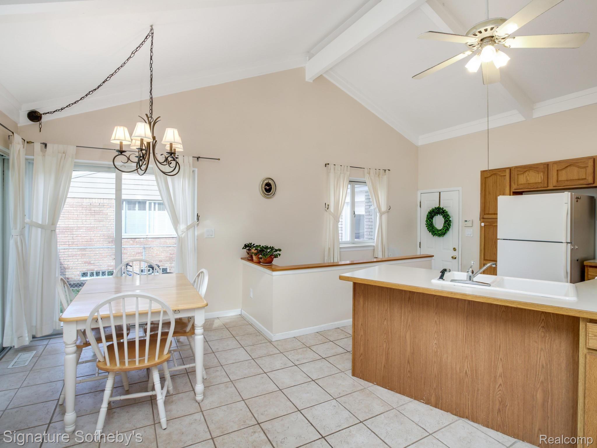 43805 Hanford Road Canton, MI 48187 - Photo 6 of 28 43805 Hanford Rd Canton MI-004-004-43805 Hanford Road0004-MLS_Size.jpg