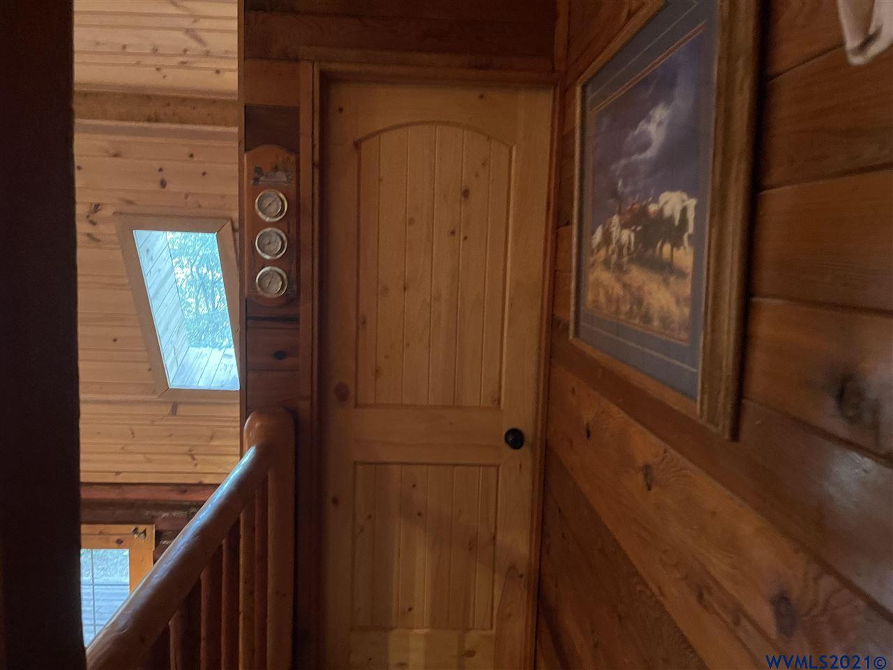 19462 Fern Ridge Road Southeast Stayton, OR 97383 - Photo 21 of 42 Gallery Image 21