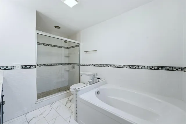 $1,250,000 | 163 Highwood Avenue, Weehawken, NJ 07086