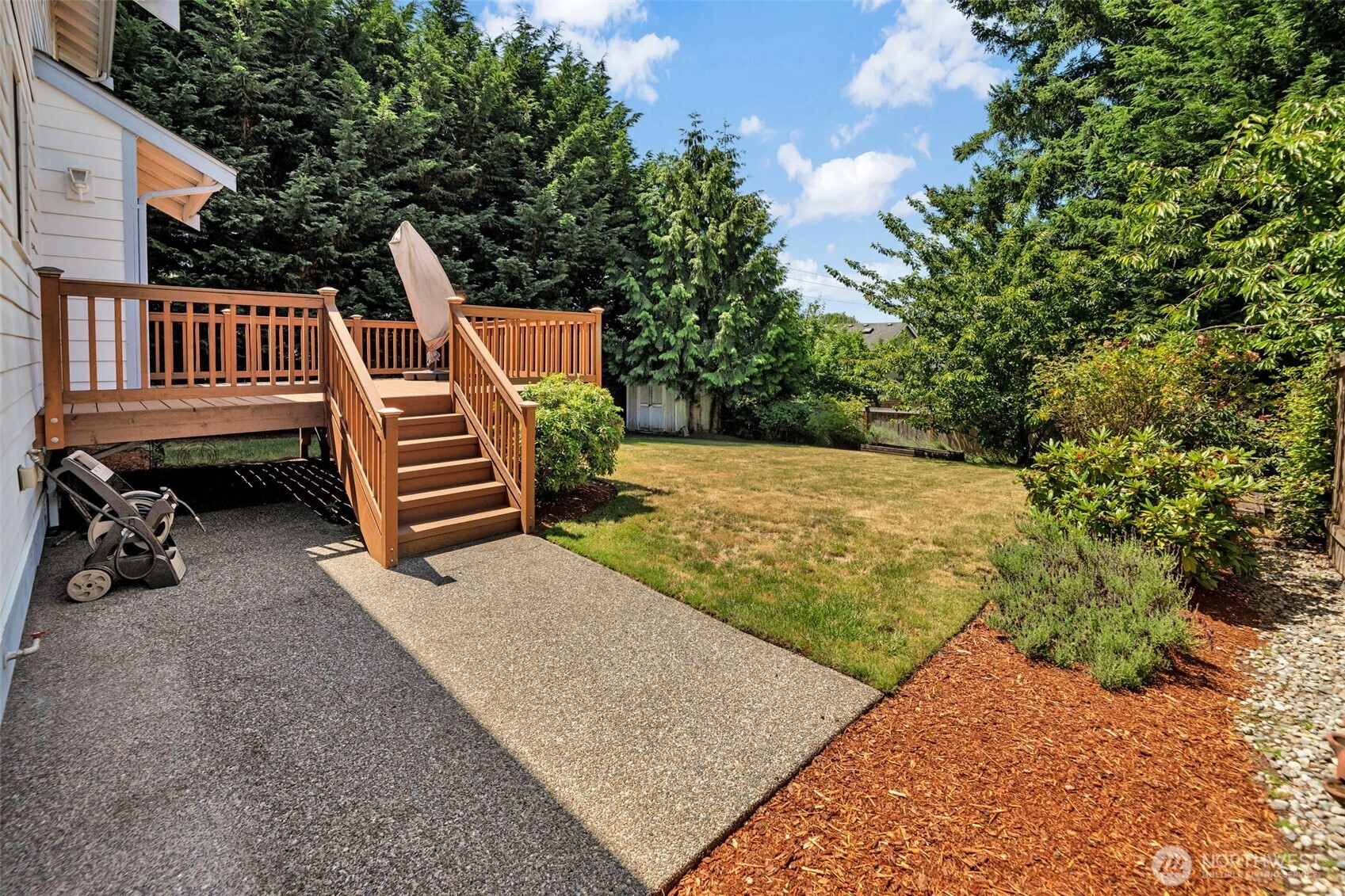 407 Orcas Place Northeast Renton, WA 98059 - Photo 22 of 39