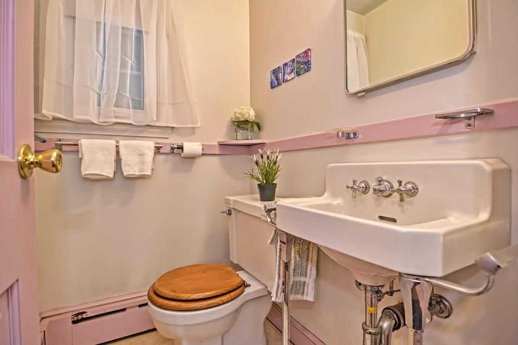 21 Pilgrim Road Melrose, MA 02176 - Photo 21 of 42 Gallery Image 21
