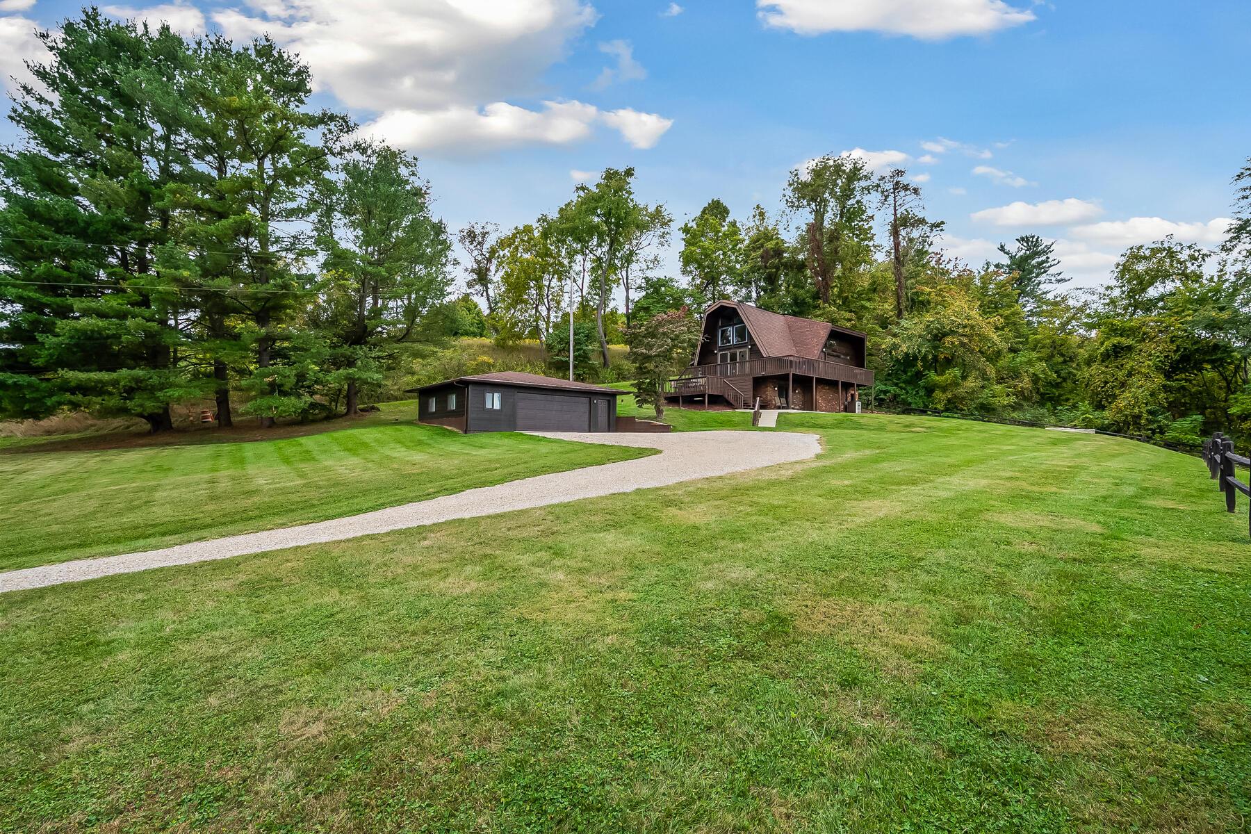 2550 South Rehl Road Zanesville, OH 43701 - Photo 15 of 46 15-web-or-mls-2550 S. Rehl Rd-115