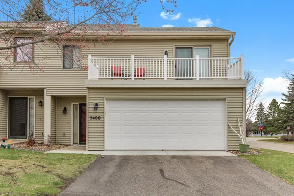 $299,000 | 5400 Sanibel Drive, Minnetonka, MN 55343