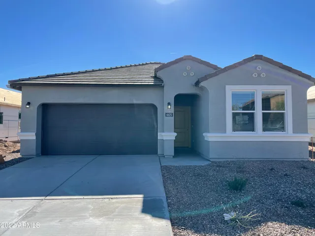 $1,800 | 4625 West Lemon Avenue, Coolidge, AZ 85128