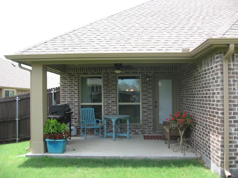 4302 Spruce Road Melissa, TX 75454 - Photo 9 of 15 a view of an chairs and table in patio