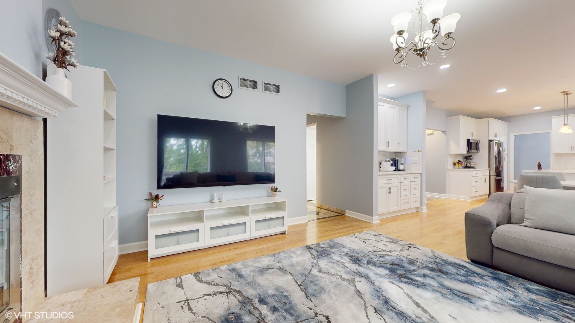 980 Lucinda Drive Buffalo Grove, IL 60089 - Photo 5 of 40