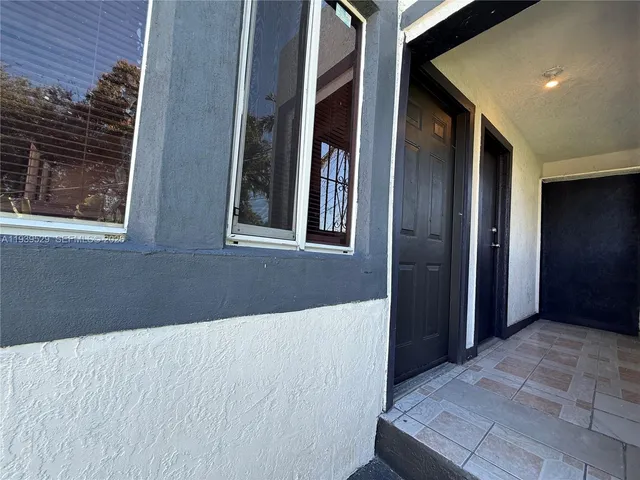 $2,200 | 22 Northeast 51st Street, Unit 2, Miami, FL 33137