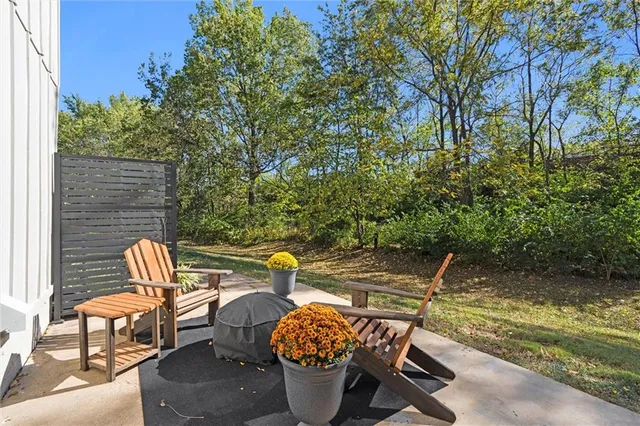 $465,000 | 10528 Cherokee Lane, Leawood, KS 66206