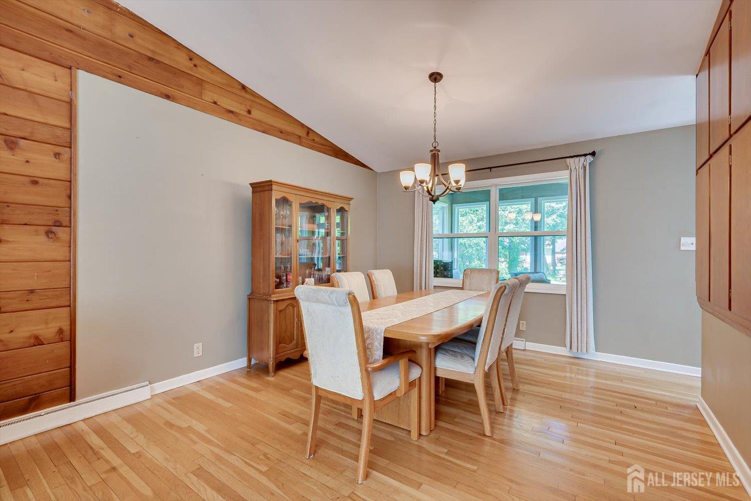 9 Clive Hills Road Edison, NJ 08820 - Photo 15 of 44