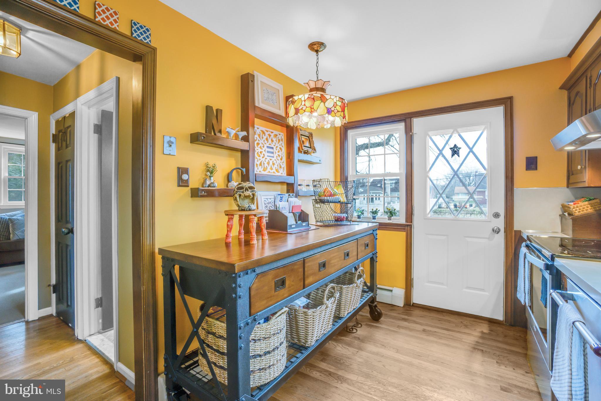 450 Blair Road Springfield, PA 19064 - Photo 8 of 17 Kitchen