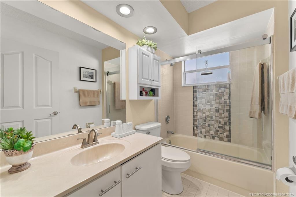 2210 Northwest 20th Avenue Stuart, FL 34994 - Photo 12 of 60