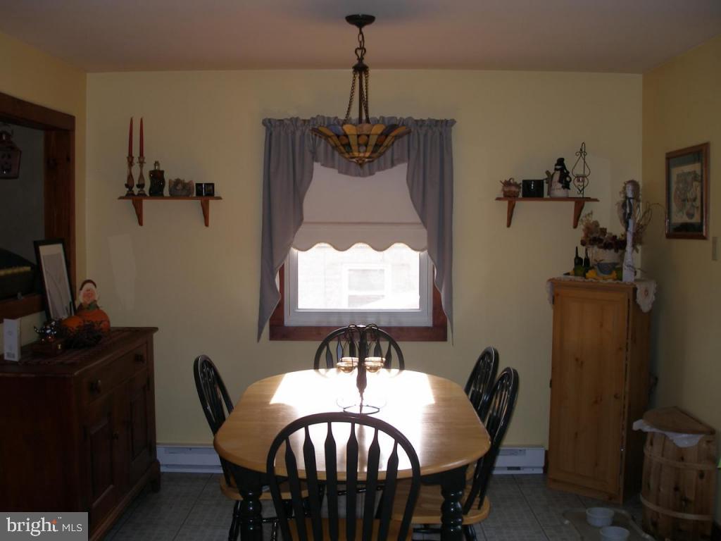 448 North Water Street Lititz, PA 17543 - Photo 5 of 10 Gallery Image 5