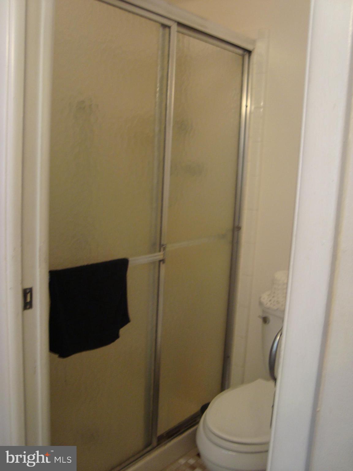 3 Heather Place Southampton, NJ 08088 - Photo 12 of 26 MASTER BATH