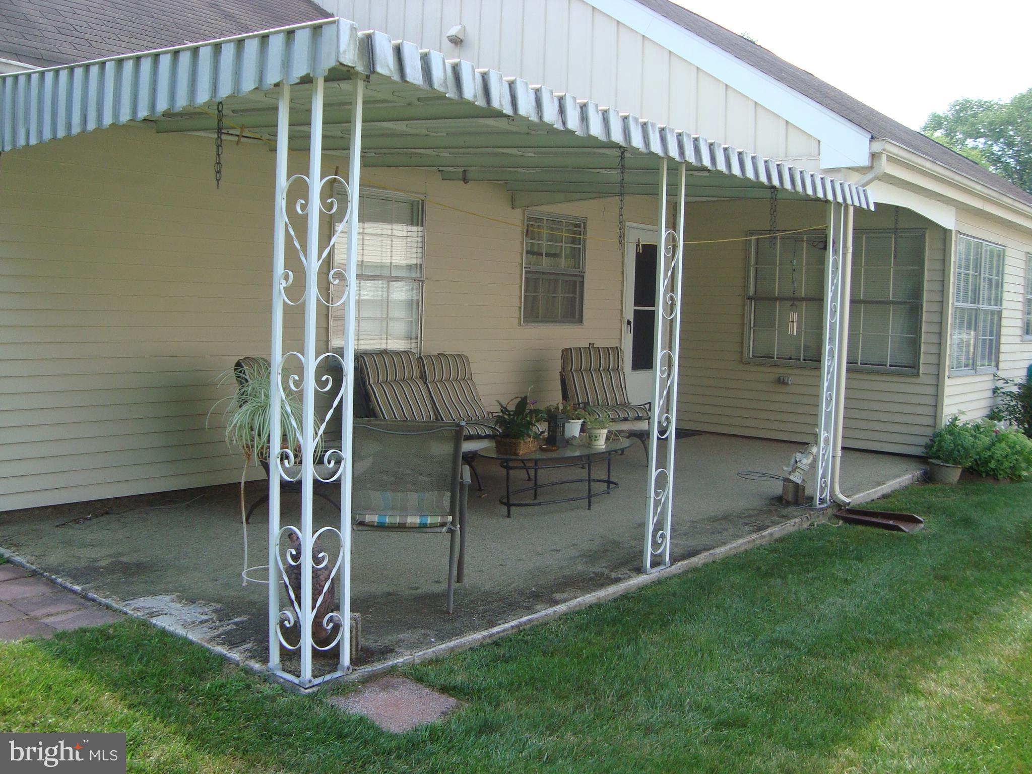 3 Heather Place Southampton, NJ 08088 - Photo 23 of 26 COVERED PORCH